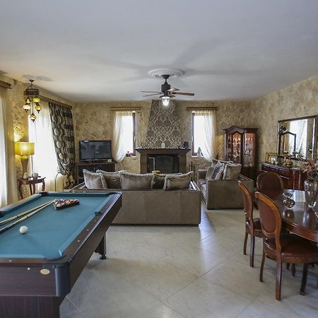 Piedra Villa Аргостолион Экстерьер фото